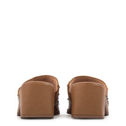 Sandalia coral cuero café