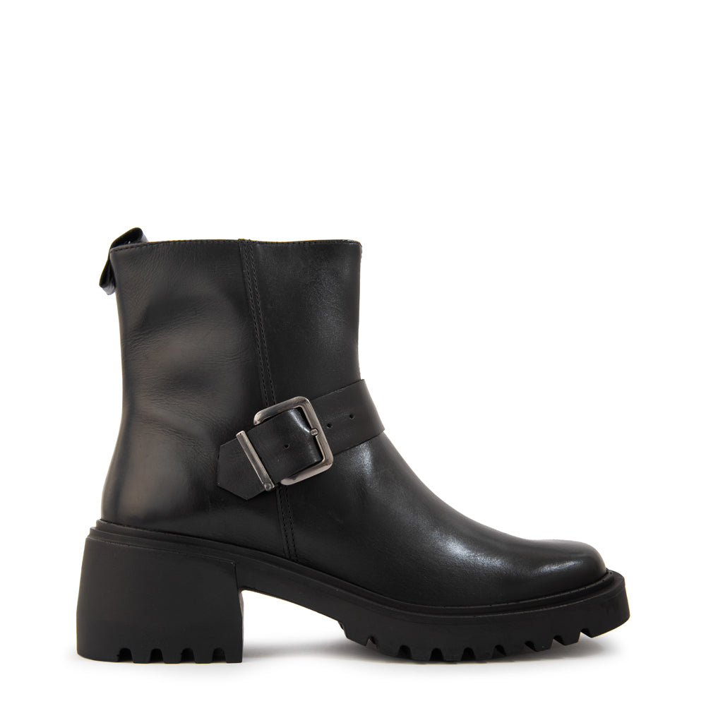 Botin drew cuero negro