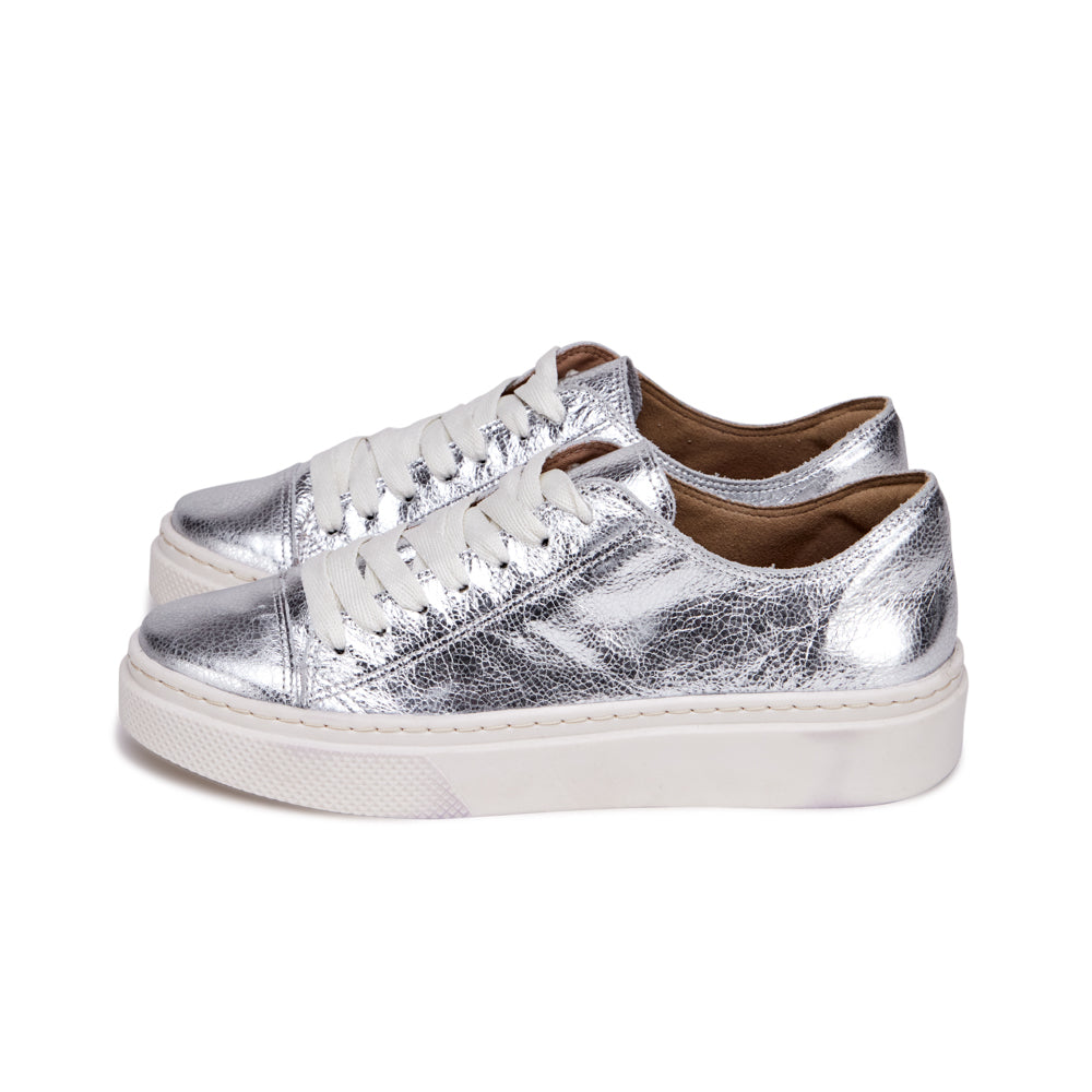 Zapatilla fepa cuero plateado