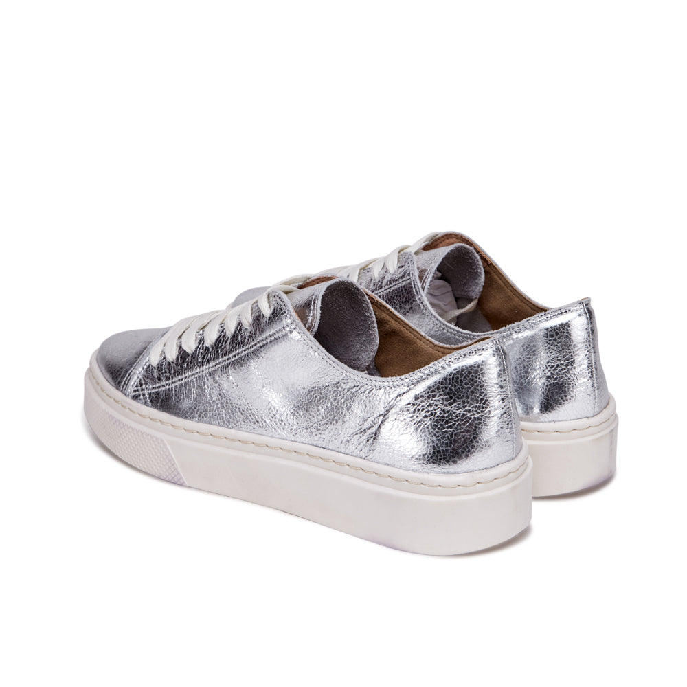 Zapatilla fepa cuero plateado