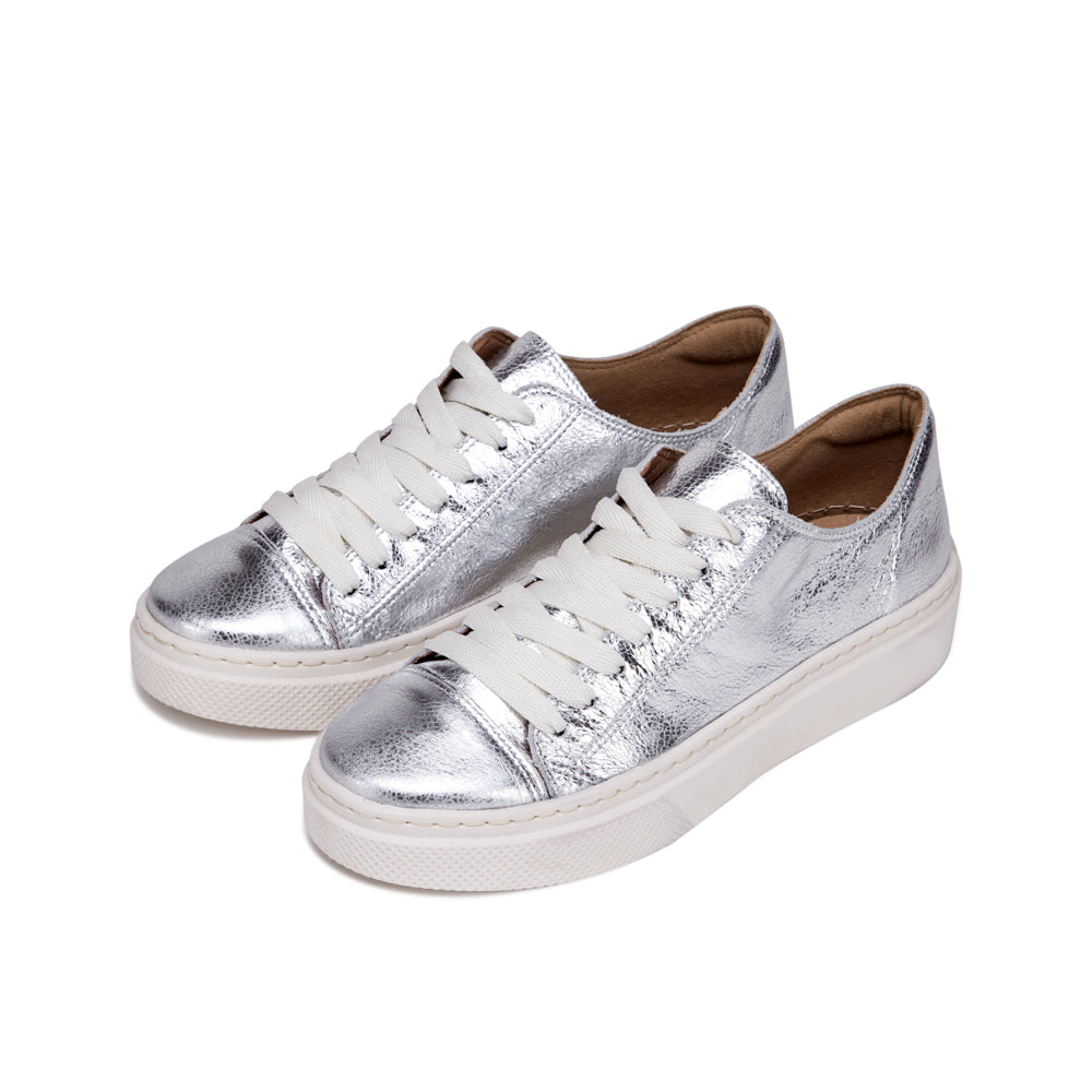 Zapatilla fepa cuero plateado