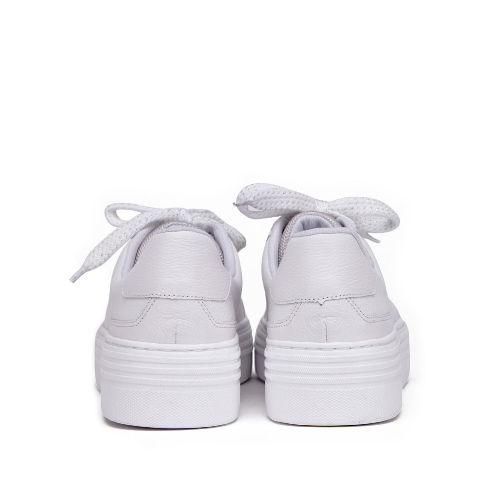 Zapatilla gabriela cuero blanco