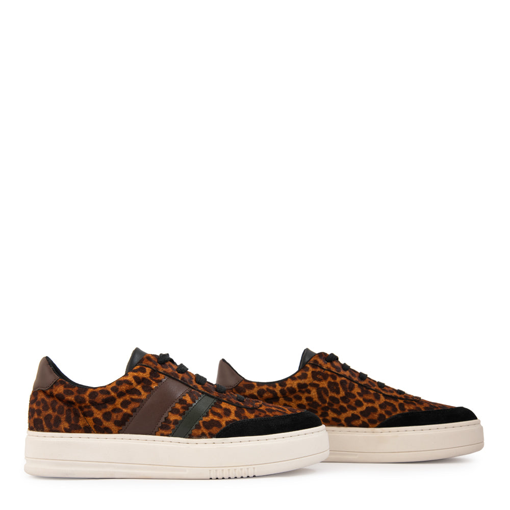 Zapatilla galia cuero animal print