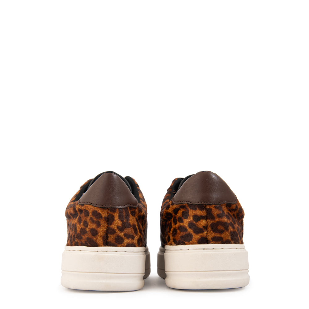 Zapatilla galia cuero animal print