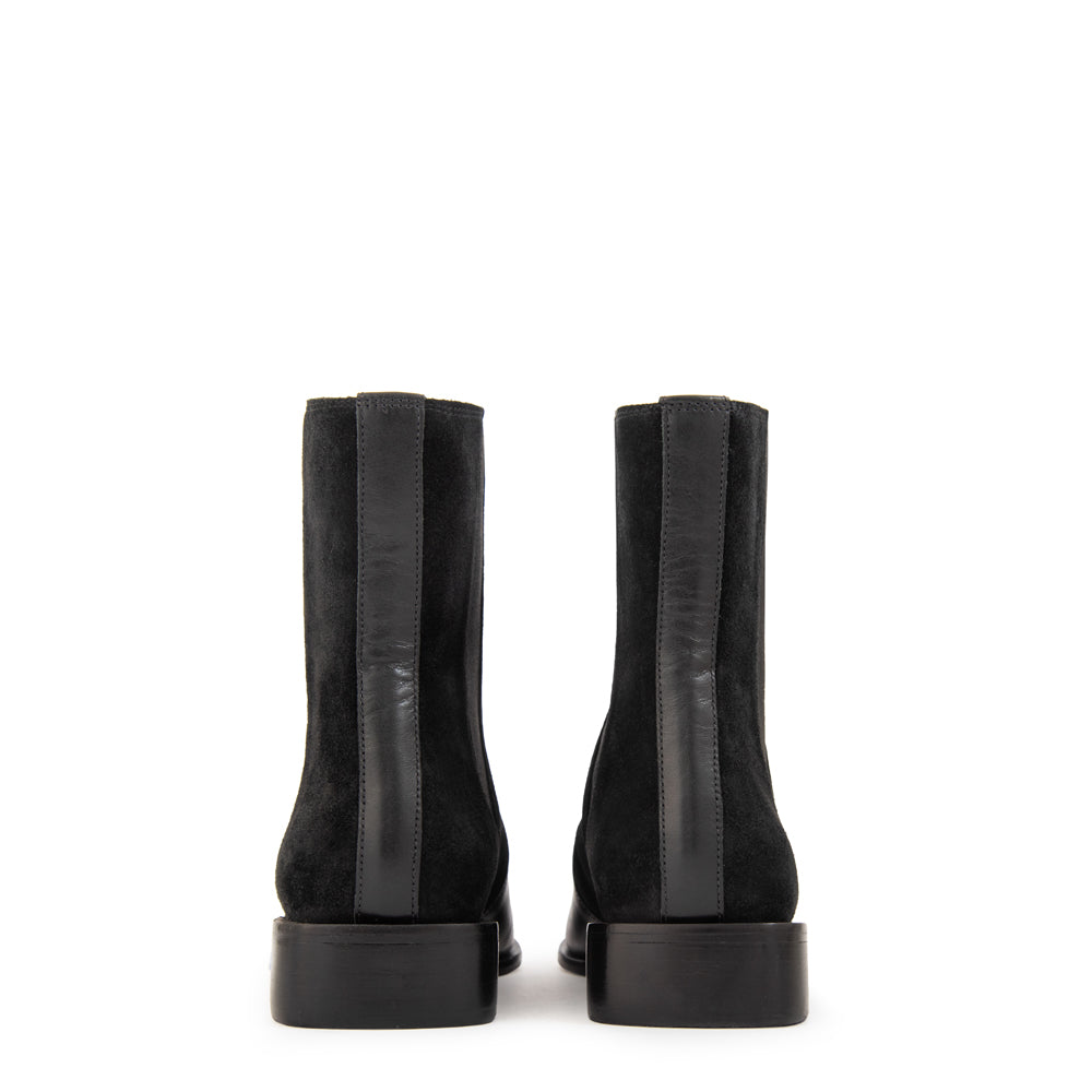 Botin gigi cuero negro