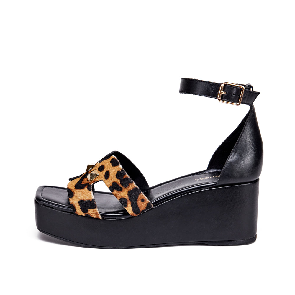 Sandalia helga cuero camel