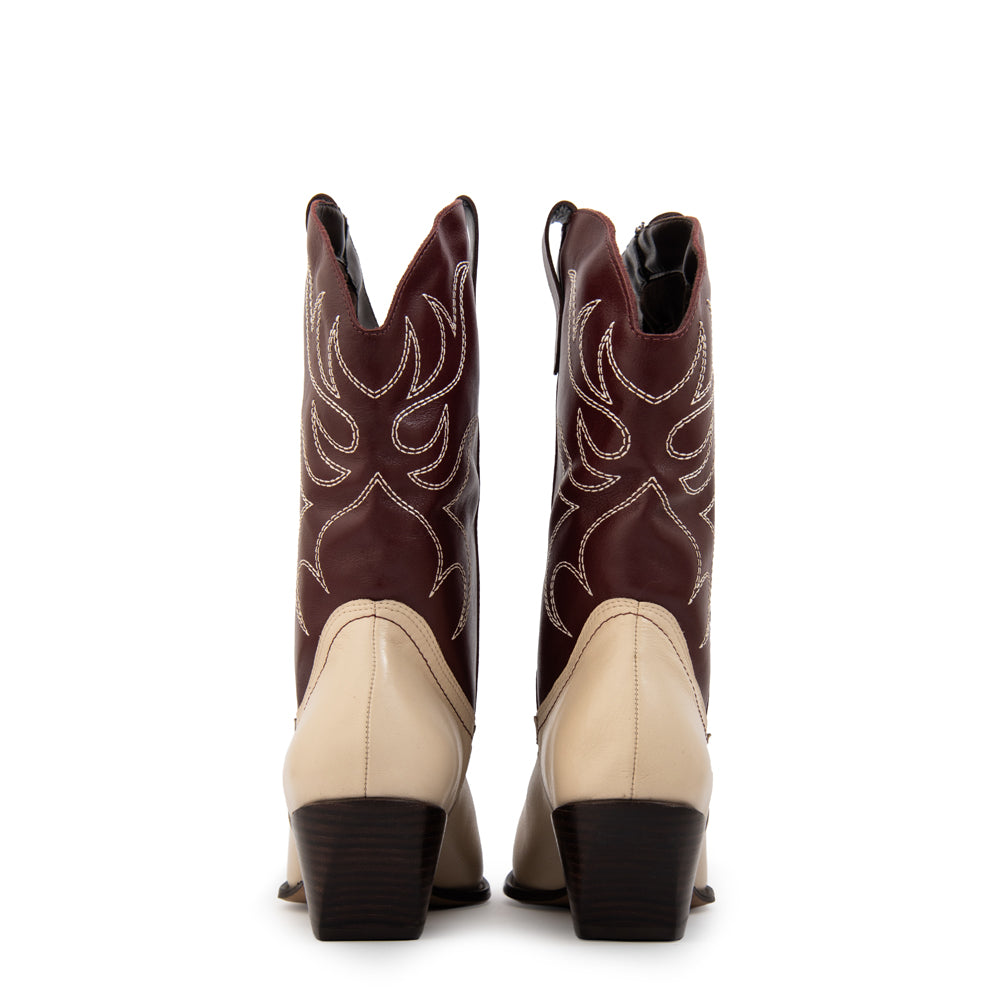 Bota ingrid cuero rosado