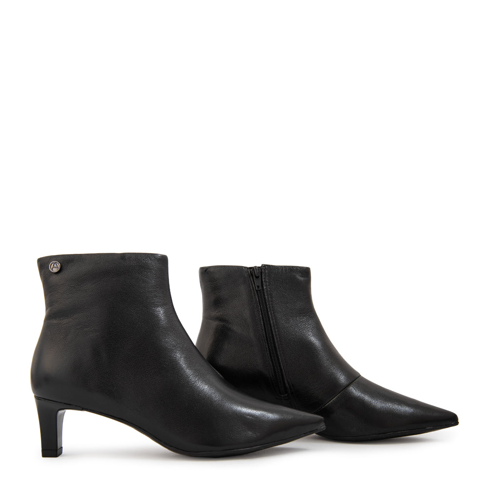 Botin irina cuero negro
