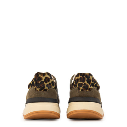 Zapatilla kira cuero verde oliva