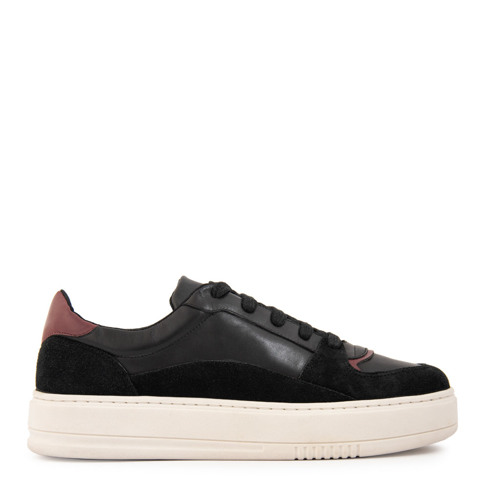 Zapatilla kristen cuero negro