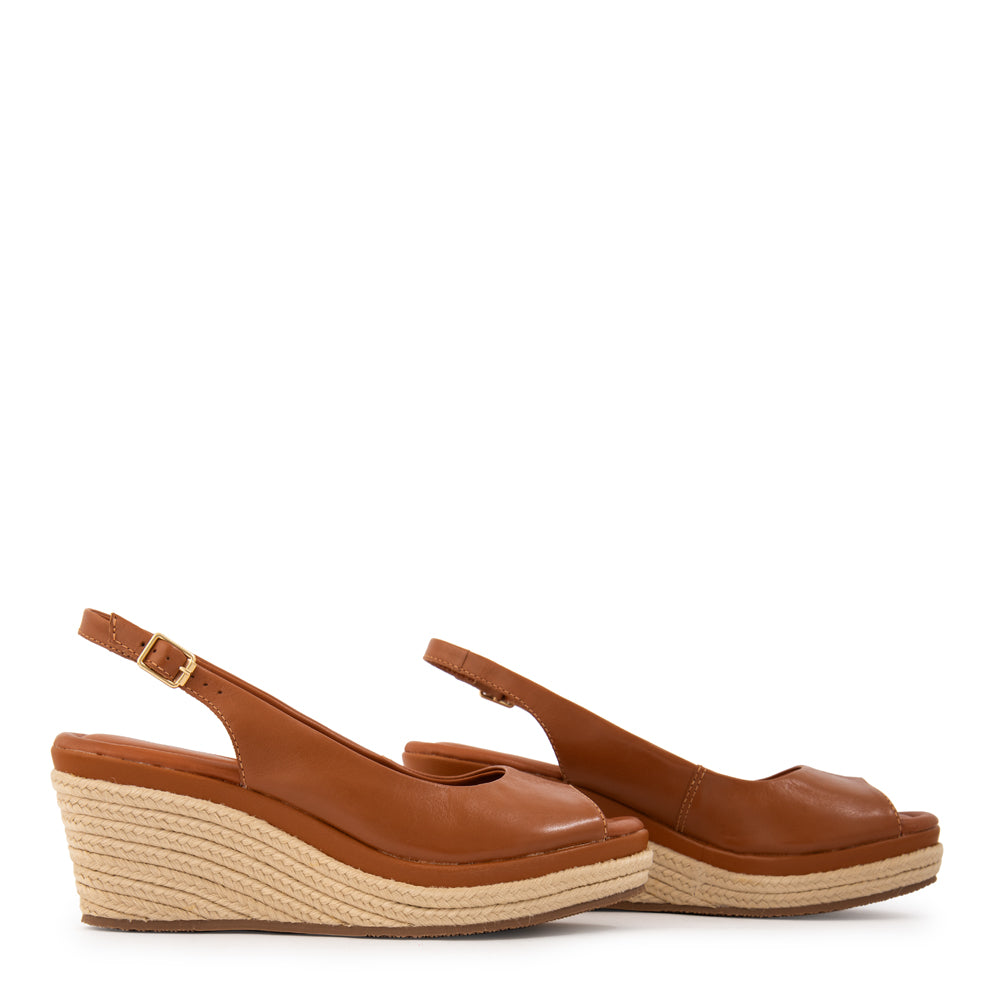 Sandalia leonor cuero café