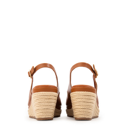 Sandalia leonor cuero café