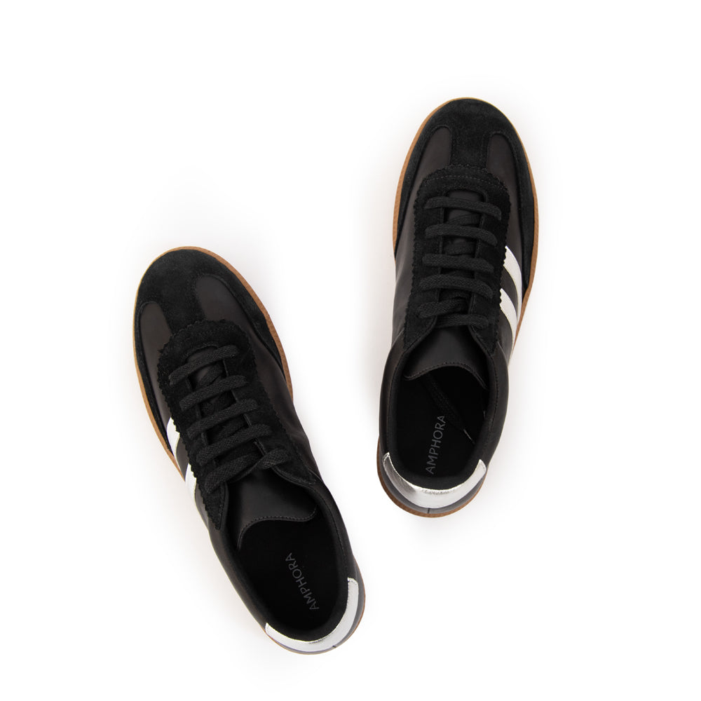 Zapatilla liu cuero negro