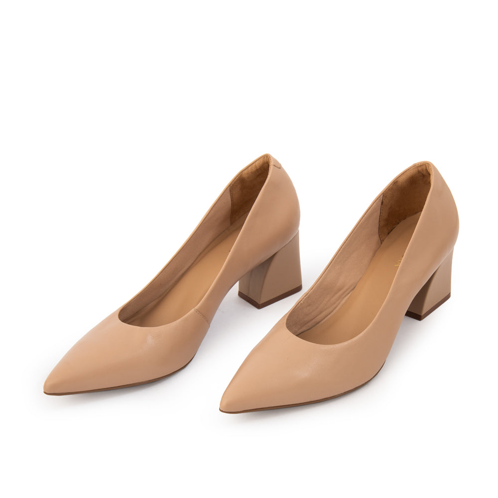 Zapato Taco tipo reina luna cuero beige oscuro