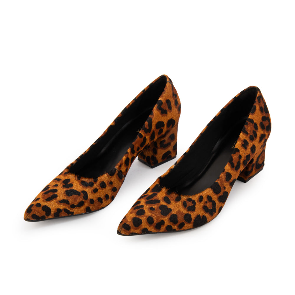 Zapato tipo reina luna cuero animal print