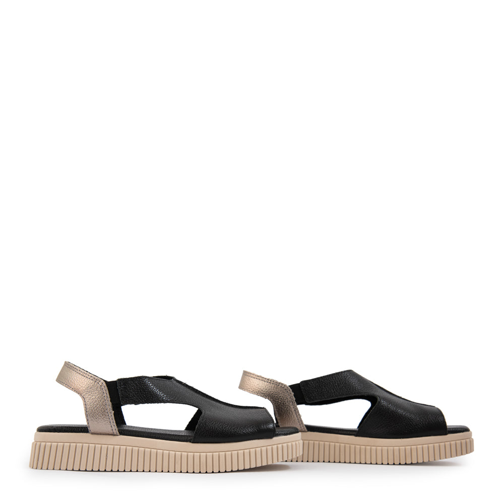 Sandalia marina cuero negro