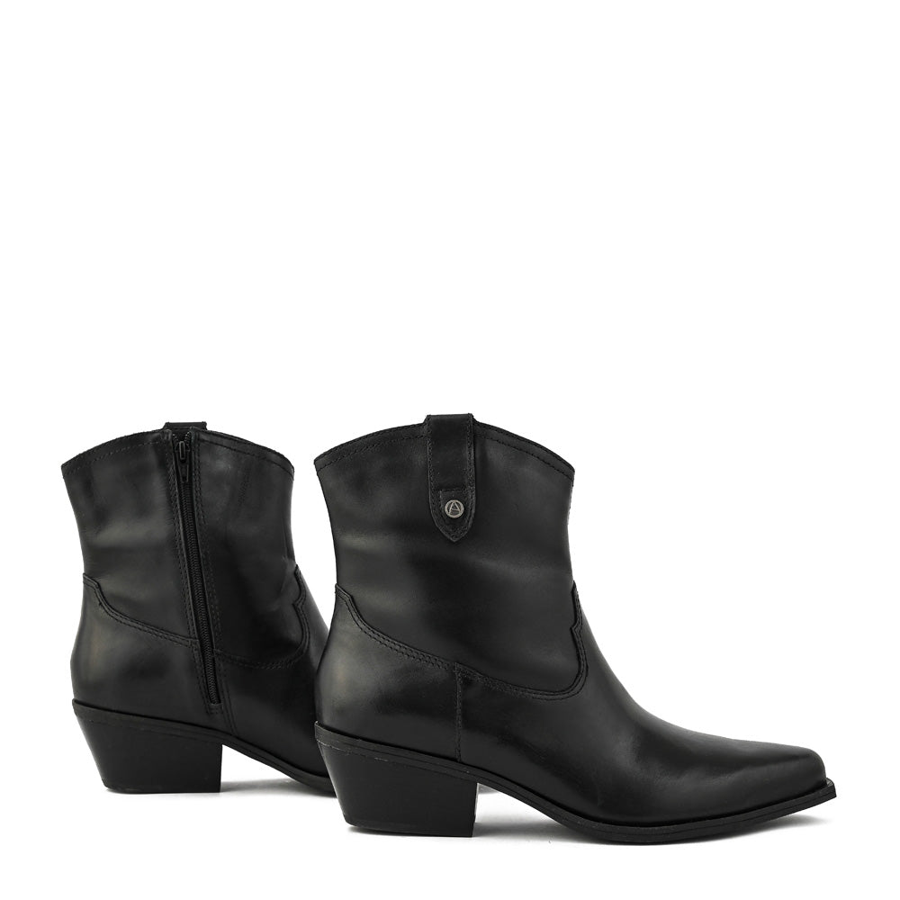 Botin taco nara cuero negro