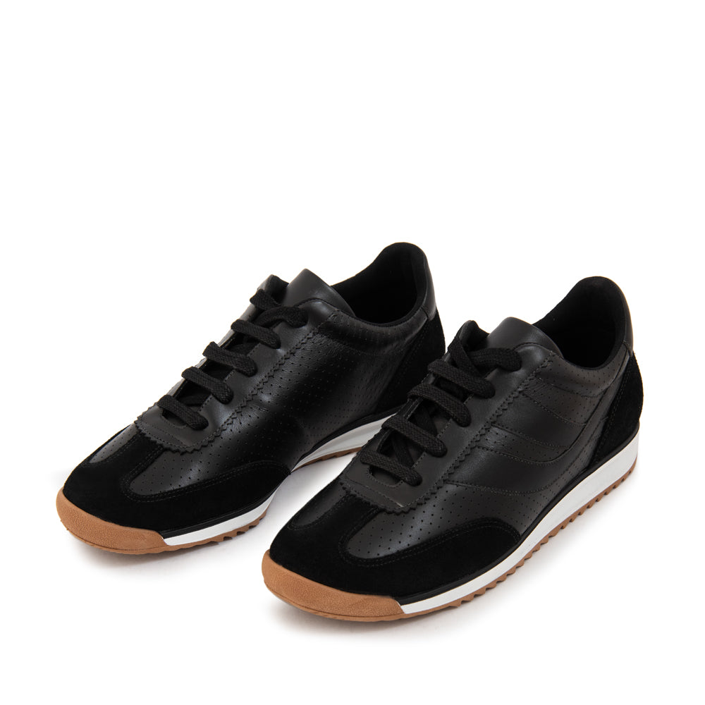 Zapatilla neve cuero negro