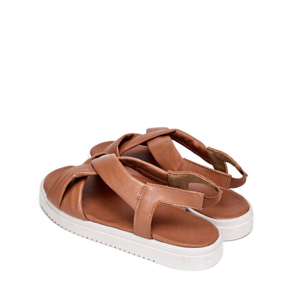 Sandalia pasy cuero camel