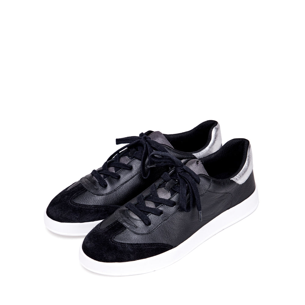 Zapatilla raquel cuero negro