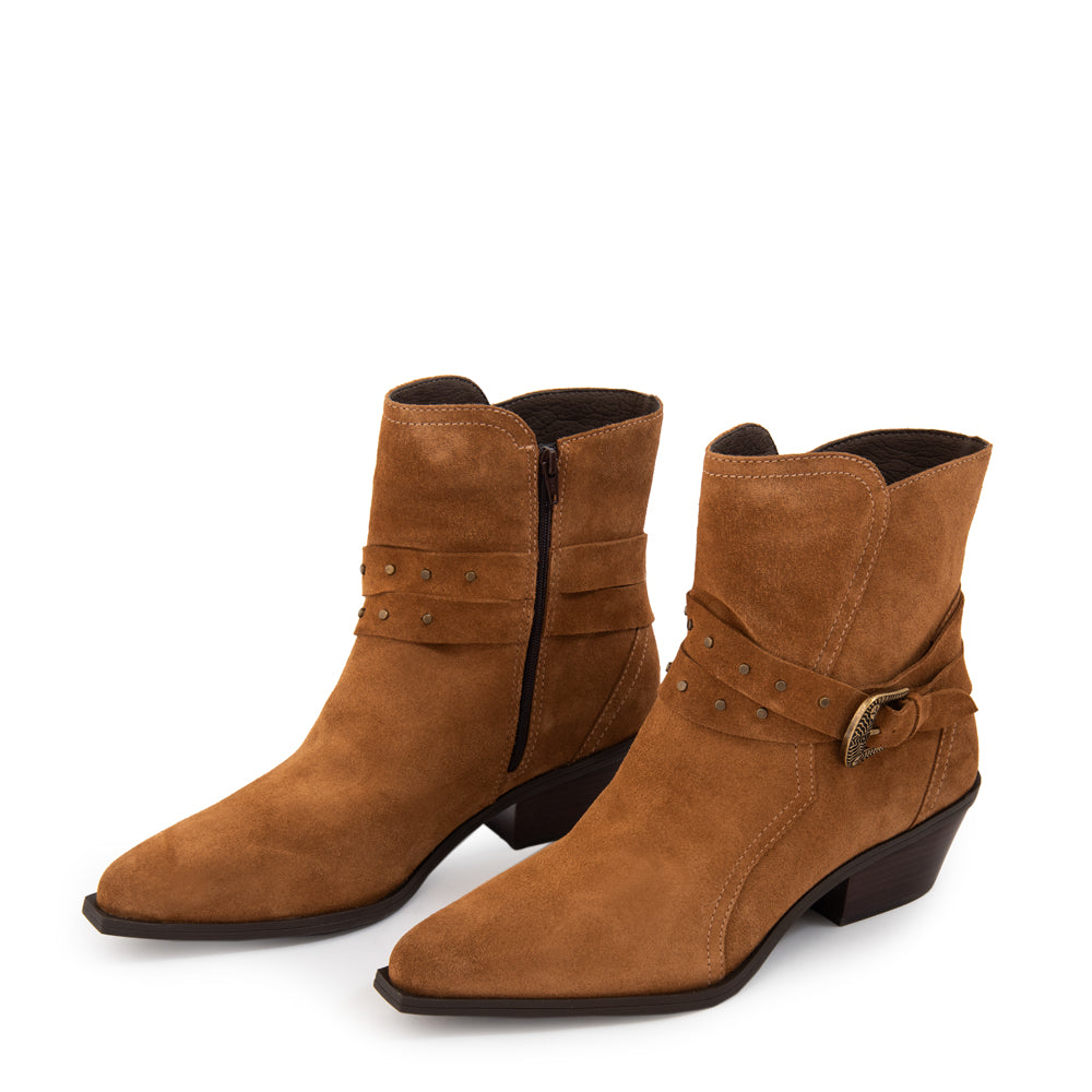 Botin Taco sandra cuero camel