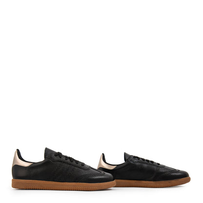 Zapatilla stella cuero negro