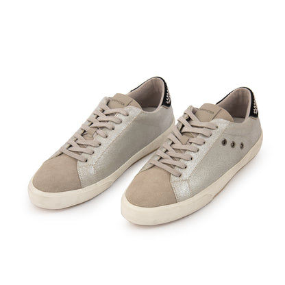 Zapatilla urban cuero plateado